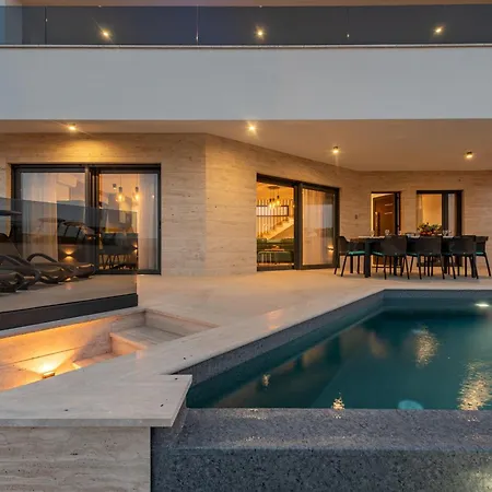 Princessa Villa *